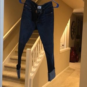 Hudson Capri jeans size 27